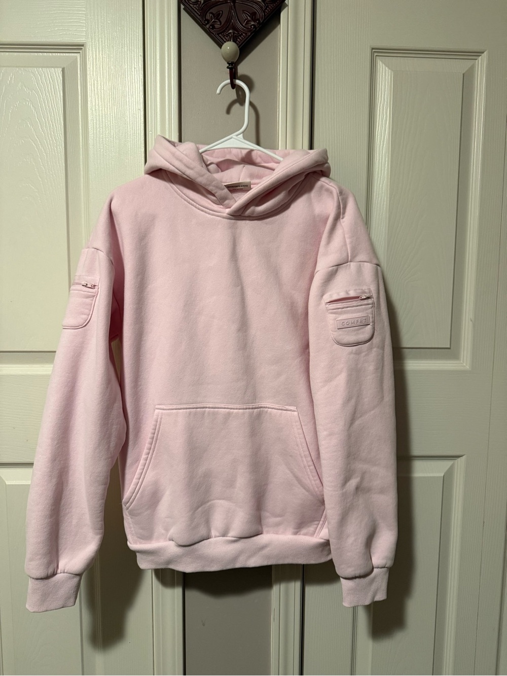 Cozy Women's Light Pink Hoodie with Drop Shoulder